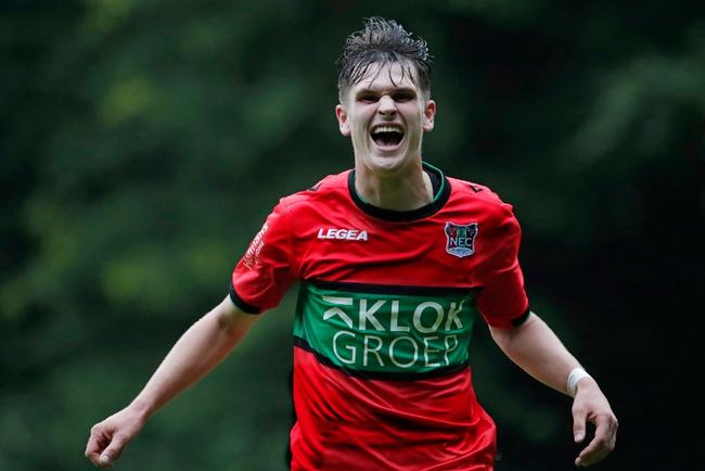 中国队也不 中国队也不