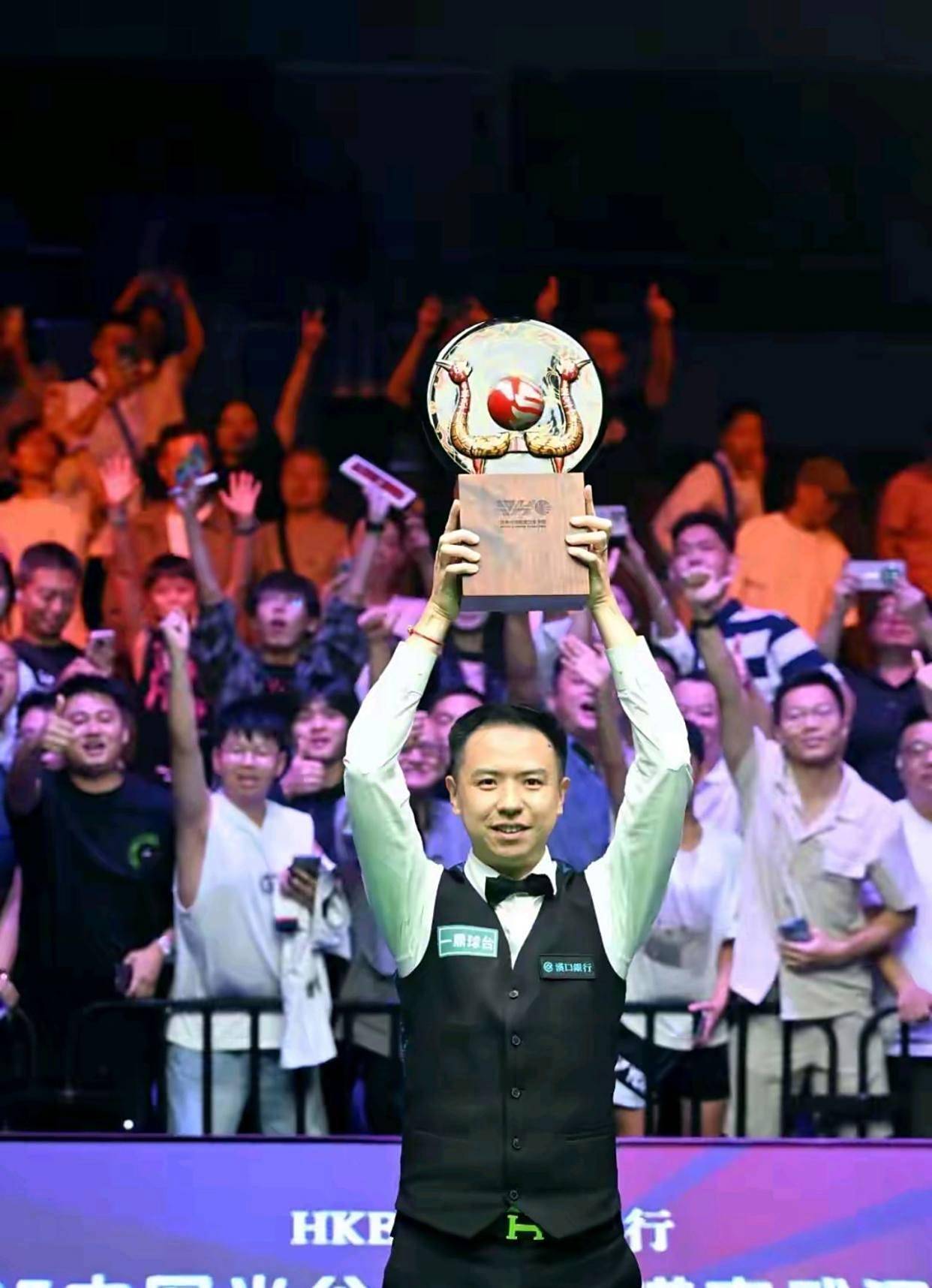 而詹姆斯无 而詹姆斯无