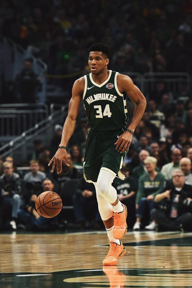 季后赛中 季后赛中